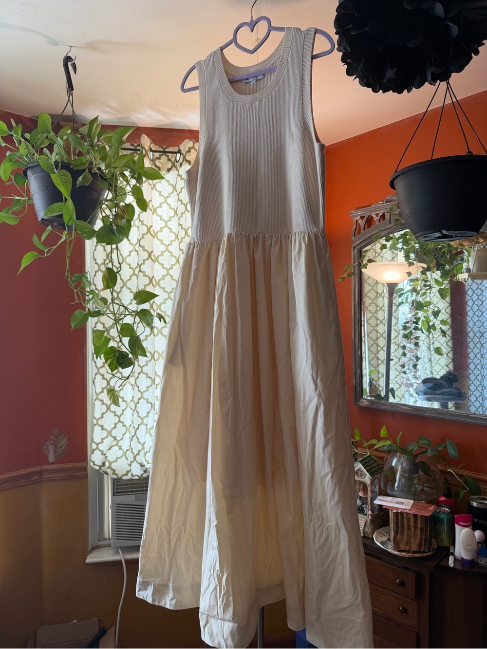 Gibson Latimer Sleeveless Cream Maxi Dress with pockets
